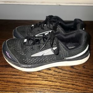 Altra Womens Shoes